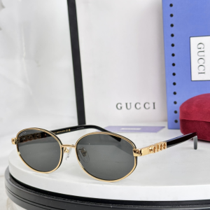 Gucci Luxury Eyewear Sunglasses GG2312SK Gray Gucci Luxury Eyewear Sunglasses GG2312SK Gray