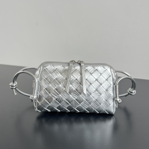 Bottega Veneta Zip Leather Pouch Shoulder Bag Silver Bottega Veneta Zip Leather Pouch Shoulder Bag Silver