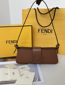 Fendi Baby B Mini Brown Leather Tote Shoulder Bag Fendi Baby B Mini Brown Leather Tote Shoulder Bag