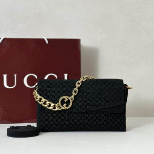 Gucci Medium Shoulder Bag with Chain Black GG Embossed Suede Leather Gucci Medium Shoulder Bag with Chain Black GG Embossed Suede Leather