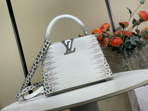 Louis Vuitton Capucines BB Tote Shoulder Bag White Gray Crocodile Embossed Leather Louis Vuitton Capucines BB Tote Shoulder Bag White Gray Crocodile Embossed Leather