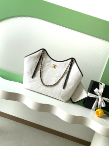 Chanel Maxi Large Shopping Bag White Braided Raffia and Calfskin Chanel Maxi Large Shopping Bag White Braided Raffia and Calfskin