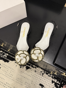 Chanel CC Chain Camellia Flower Black Leather Slingback Flats Chanel CC Chain Camellia Flower Black Leather Slingback Flats