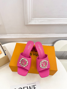 Louis Vuitton LV Mare Heeled Slides Sandals Fuchsia Calfskin Leather 60MM Louis Vuitton LV Mare Heeled Slides Sandals Fuchsia Calfskin Leather 60MM