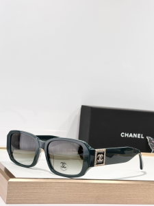 Chanel CC Logo Luxury Eyewear Sunglasses CH4366 Green Chanel CC Logo Luxury Eyewear Sunglasses CH4366 Green