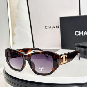 Chanel CC Logo Luxury Eyewear Sunglasses CH5554 Brown Chanel CC Logo Luxury Eyewear Sunglasses CH5554 Brown