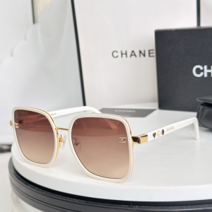 Chanel CC Luxury Eyewear Sunglasses CH8823 White Chanel CC Luxury Eyewear Sunglasses CH8823 White