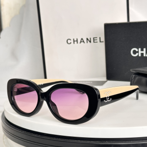 Chanel CC Luxury Eyewear Sunglasses CH9323 Purple Black Chanel CC Luxury Eyewear Sunglasses CH9323 Purple Black
