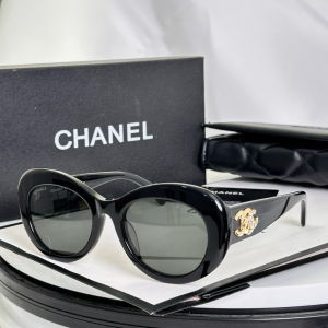 Chanel CC logo Oval Luxury Eyewear Sunglasses ch5469 Black Chanel CC logo Oval Luxury Eyewear Sunglasses ch5469 Black