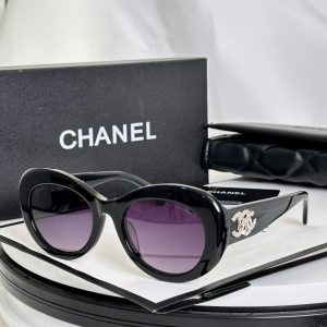 Chanel CC logo Oval Luxury Eyewear Sunglasses ch5469 Blue Black Chanel CC logo Oval Luxury Eyewear Sunglasses ch5469 Blue Black