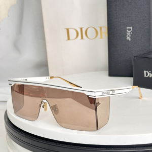Dior Luxury Eyewear Sunglasses DiorClub M1U Beige White Dior Luxury Eyewear Sunglasses DiorClub M1U Beige White