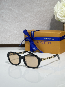 Louis Vuitton LV Luxury Eyewear Sunglasses Z2649U Black Louis Vuitton LV Luxury Eyewear Sunglasses Z2649U Black