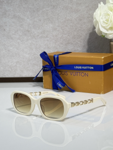 Louis Vuitton LV Luxury Eyewear Sunglasses Z2649U White Louis Vuitton LV Luxury Eyewear Sunglasses Z2649U White