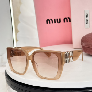 Miu Miu Logo Luxury Eyewear Sunglasses SMU081Z Beige Miu Miu Logo Luxury Eyewear Sunglasses SMU081Z Beige