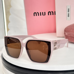 Miu Miu Logo Luxury Eyewear Sunglasses SMU081Z Pink Miu Miu Logo Luxury Eyewear Sunglasses SMU081Z Pink