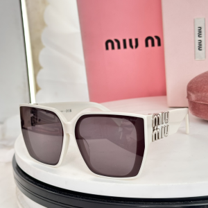 Miu Miu Logo Luxury Eyewear Sunglasses SMU081Z White Miu Miu Logo Luxury Eyewear Sunglasses SMU081Z White