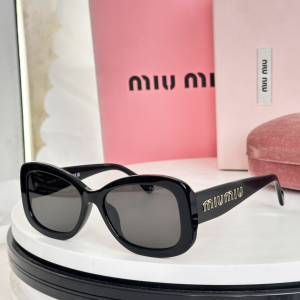 Miu Miu Logo Luxury Eyewear Sunglasses SMU084Z Black Miu Miu Logo Luxury Eyewear Sunglasses SMU084Z Black