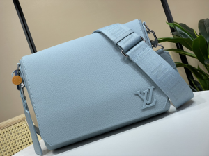 Louis Vuitton Takeoff AER Messenger Bag Light Blue Grained Leather Louis Vuitton Takeoff AER Messenger Bag Light Blue Grained Leather