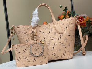 Louis Vuitton Blossom PM Light Pink Monogram Leather Shopping Tote Bag Louis Vuitton Blossom PM Light Pink Monogram Leather Shopping Tote Bag