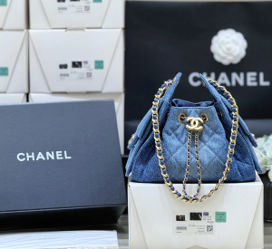 Chanel Vip 25 Mini Bucket Hobo Shoulder Bag Denim Blue Fabric Chanel Vip 25 Mini Bucket Hobo Shoulder Bag Denim Blue Fabric