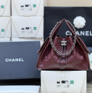 Chanel Vip 25 Small Handbag Dark Red Grained Caviar Calfskin Chanel Vip 25 Small Handbag Dark Red Grained Caviar Calfskin