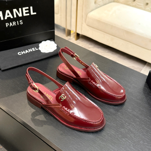 Chanel Vintage CC Red Shiny Calfskin Leather Slingback Flat Chanel Vintage CC Red Shiny Calfskin Leather Slingback Flat
