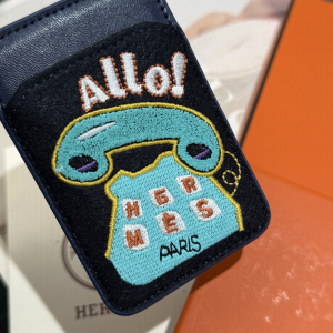 Hermes Allo MagSafe Card Holder Navy Blue