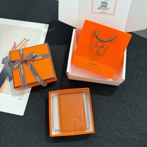 Hermes Dog MagSafe Card Holder Brown