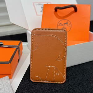 Hermes Dog MagSafe Card Holder Brown
