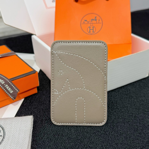 Hermes Horse MagSafe Card Holder Gray