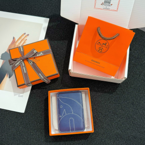 Hermes Horse MagSafe Card Holder Navy Blue
