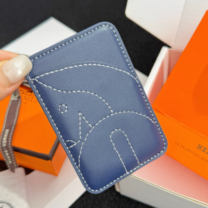 Hermes Horse MagSafe Card Holder Navy Blue