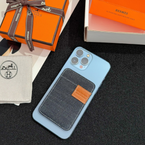 Hermes Jean Patch MagSafe Card Holder Blue