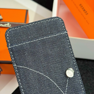 Hermes Jean Patch MagSafe Card Holder Blue