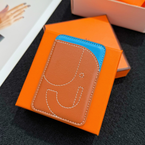 Hermes Elephant MagSafe Card Holder Brown Blue Hermes Elephant MagSafe Card Holder Brown Blue