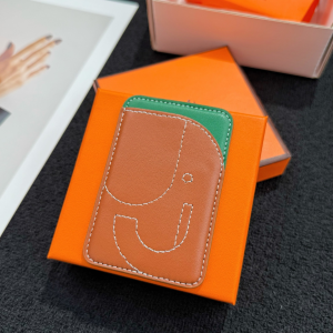 Hermes Elephant MagSafe Card Holder Brown Green Hermes Elephant MagSafe Card Holder Brown Green