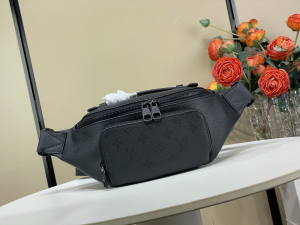 Louis Vuitton Rush Bumbag Black Monogram Canvas Leather Waist Shoulder Crossbody Bag Louis Vuitton Rush Bumbag Black Monogram Canvas Leather Waist Shoulder Crossbody Bag