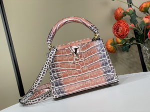 Louis Vuitton Capucines Mini Tote Shoulder Bag Pink Gray Crocodile Embossed Leather Louis Vuitton Capucines Mini Tote Shoulder Bag Pink Gray Crocodile Embossed Leather