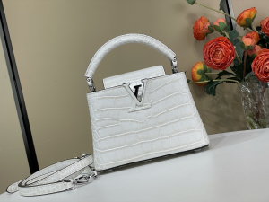 Louis Vuitton Capucines Mini Tote Shoulder Bag White Crocodile Embossed Leather Louis Vuitton Capucines Mini Tote Shoulder Bag White Crocodile Embossed Leather