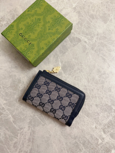Gucci Zip Around Wallet Navy Blue GG Canvas and Calfskin Gucci Zip Around Wallet Navy Blue GG Canvas and Calfskin
