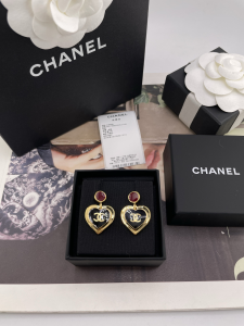 Chanel CC Heart Drop Earrings Black