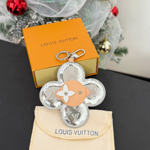 Louis Vuitton LVxTM Vivienne Head Bag Charm Silver Mirror Monogram Canvas Louis Vuitton LVxTM Vivienne Head Bag Charm Silver Mirror Monogram Canvas