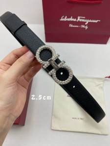 Ferragamo Reversible and Adjustable Crystals Gancini Black Leather Belt 25MM Ferragamo Reversible and Adjustable Crystals Gancini Black Leather Belt 25MM