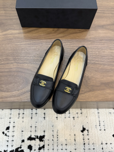 Chanel Black Leather Turnlock CC Logo Loafers Shoes Chanel Black Leather Turnlock CC Logo Loafers Shoes