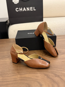 Chanel CC Brown Black Leather Pumps Shoes with Ankle Strap Chanel CC Brown Black Leather Pumps Shoes with Ankle Strap