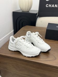 Chanel Chanel CC logo Lace Up White Leather Sneakers Shoes Chanel Chanel CC logo Lace Up White Leather Sneakers Shoes