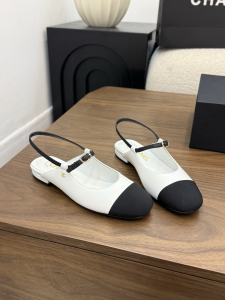 Chanel White Lambskin Leather Slingback Flats Shoes Chanel White Lambskin Leather Slingback Flats Shoes