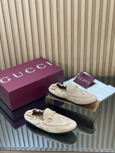 Gucci Jordaan Horsebit Embellished Logo Beige Debossed GG Suede Leather Loafers Shoes Gucci Jordaan Horsebit Embellished Logo Beige Debossed GG Suede Leather Loafers Shoes