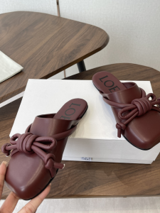 Loewe Flamenco Knot Flat Mules Shoes Red Lambskin Leather Loewe Flamenco Knot Flat Mules Shoes Red Lambskin Leather