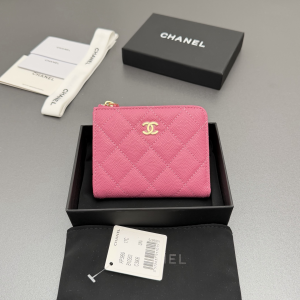 Chanel CC Zip Around Wallet Pink Metallic quilted Caviar leather Chanel CC Zip Around Wallet Pink Metallic quilted Caviar leather